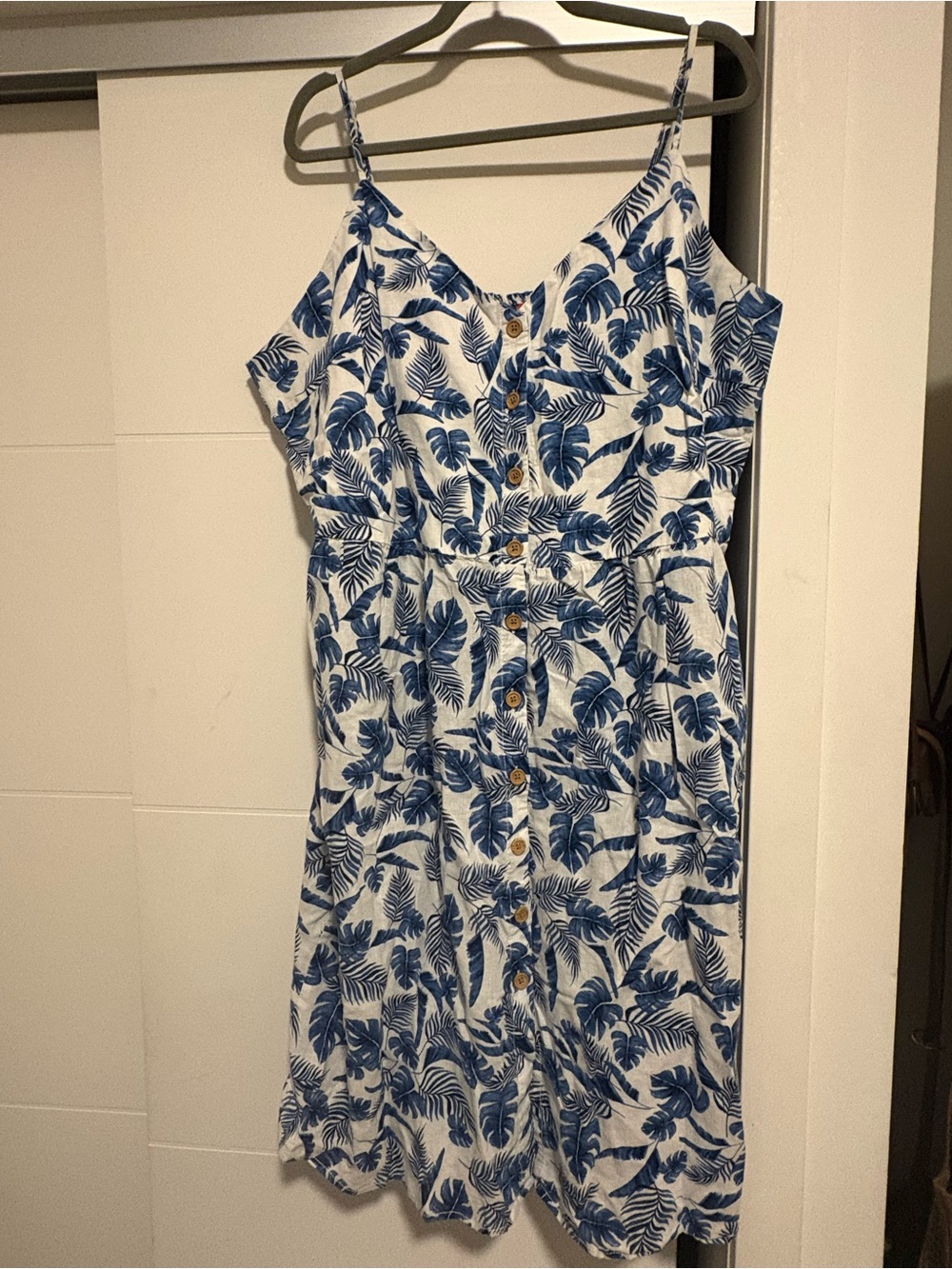 *4 for $30* Joe Fresh Blue & White Leaf-Print Midi Sundress